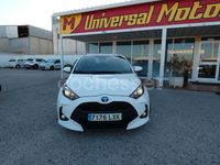 Usado Toyota Yaris Hybrid Active 116 CV (85 kW) 2022 Blanco Berlina