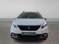 Usado Peugeot 2008 Signature Sky 82 CV (60 kW) 2019 Blanco SUV