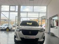 Usado Peugeot 2008 Active 110 CV (80 kW) 2021 Blanco SUV