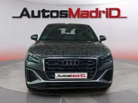 Usado Audi Q2 S-Line 150 CV (110 kW) 2024 Gris / plata SUV
