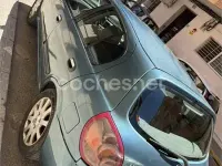 Usado Nissan Almera 98 CV (72 kW) 2003 Verde Berlina