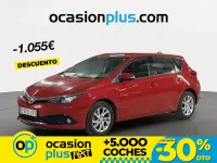 Usado Toyota Auris Active 116 CV (85 kW) 2016 Rojo