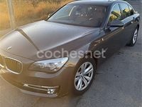 Usado BMW 740 313 HP (230 kW) 2013 Castanho Sedan