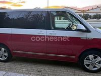 Usado VW Multivan Highline 204 CV (150 kW) 2017 Rojo Monovolumen
