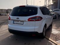 Usado Ford S-MAX Trend 140 CV (102 kW) 2015 Blanco Monovolumen