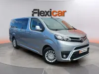 Usado Toyota Proace Verso 120 CV (88 kW) 2023 Gris Familiar