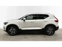 Ny Volvo XC40 Core 163 HK (119 kW) 2025 Hvid SUV