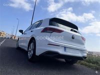 Usado VW Golf VIII 110 CV (80 kW) 2021 Blanco Berlina