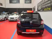 Usado Dacia Sandero Stepway 90 CV (66 kW) 2014 Negro Berlina