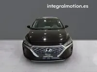 Usado Hyundai Ioniq 141 CV (103 kW) 2021 Negro Utilitario