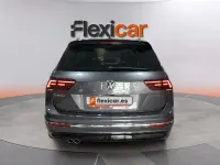 Usado VW Tiguan R-line 150 CV (110 kW) 2019 Gris SUV