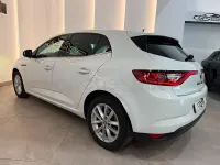 Usado Renault Mégane IV 90 CV (66 kW) 2017 Blanco Berlina