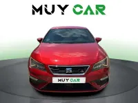 Usado Seat Leon FR 150 CV (110 kW) 2018 Rojo Utilitario