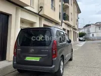 Usado Toyota Proace Verso Active 131 CV (96 kW) 2023 Gris / plata Familiar