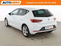 Usado Seat Leon ST FR 150 CV (110 kW) 2020 Blanco Familiar