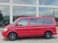 Usado VW Multivan Comfortline 174 CV (127 kW) 2008 Rojo Monovolumen