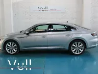 Usado VW Arteon Elegance 150 CV (110 kW) 2020 Gris / plata Berlina