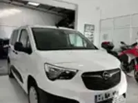 Usado Opel Combo Life Innovation 102 CV (75 kW) 2020 Blanco Monovolumen