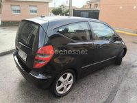 Käytetty Mercedes A200 Avantgarde 140 HP (102 kW) 2005 Musta Tila-auto