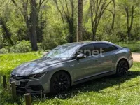 Usado VW Arteon R-line 190 CV (139 kW) 2020 Gris / plata Berlina