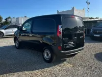 Usado Renault Kangoo 80 CV (58 kW) 2020 Negro Monovolumen