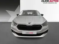 Usado Skoda Fabia Essence 80 CV (58 kW) 2025 Plata Utilitario