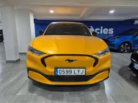 Begagnad Ford Mustang Mach-E 258 kW (351 HK) 2022 Orange SUV
