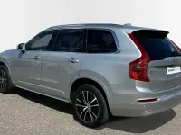 Usado Volvo XC90 Momentum 235 CV (172 kW) 2022 Gris / plata SUV