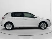 Usado Peugeot 308 Style 110 CV (80 kW) 2016 Blanco Utilitario