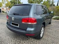 Käytetty VW Touareg 220 HP (161 kW) 2003 Harmaa Katumaasturi