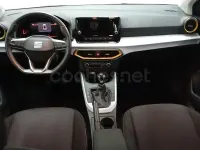 Usado Seat Arona Style 115 CV (84 kW) 2025 Gris / plata SUV