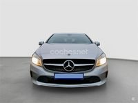 Usado Mercedes A180 122 CV (89 kW) 2018 Gris / plata Berlina