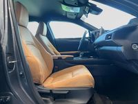 Nuevo Lexus UX 198 CV (145 kW) 2025 Gris SUV