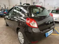 Usado Renault Clio II Expression 85 CV (62 kW) 2010 Negro Berlina