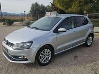 Usado VW Polo Advance 75 CV (55 kW) 2016 Gris Utilitario
