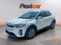 Usado Kia Stonic Plus 100 CV (73 kW) 2021 Blanco SUV