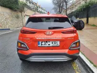 Usado Hyundai Kona 120 CV (88 kW) 2018 Rojo SUV