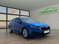 Usado Skoda Octavia Ambition 115 CV (84 kW) 2022 Azul Familiar