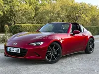 Usado Mazda MX5 Exclusive-Line 184 CV (135 kW) 2025 Rojo Descapotable