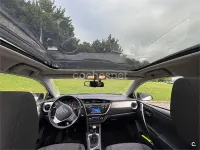 Usado Toyota Auris Active 132 CV (97 kW) 2014 Blanco Familiar