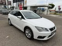 Usado Seat Leon ST Style 116 CV (85 kW) 2021 Blanco Familiar