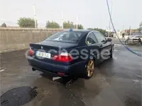 Usado BMW 318 143 CV (105 kW) 2005 Azul Coupe
