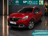 Usado Peugeot 2008 Style 100 CV (73 kW) 2018 Rojo SUV