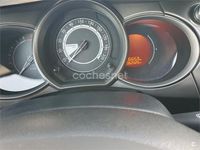 Usado Citroën C3 Live 82 CV (60 kW) 2016 Violeta / lila Berlina