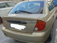 Usado Hyundai Accent GLS 81 CV (59 kW) 2006 Beige Berlina