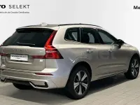 Usado Volvo XC60 Plus 350 CV (257 kW) 2025 Beige SUV