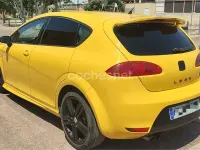Usado Seat Leon FR 170 CV (125 kW) 2006 Amarillo Utilitario