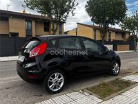 Usado Ford Fiesta Trend 82 CV (60 kW) 2016 Negro Berlina