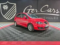 Usado Seat Altea Style 125 CV (91 kW) 2011 Rojo Monovolumen