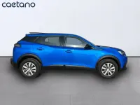 Usado Peugeot 2008 Active 100 CV (73 kW) 2023 Azul SUV